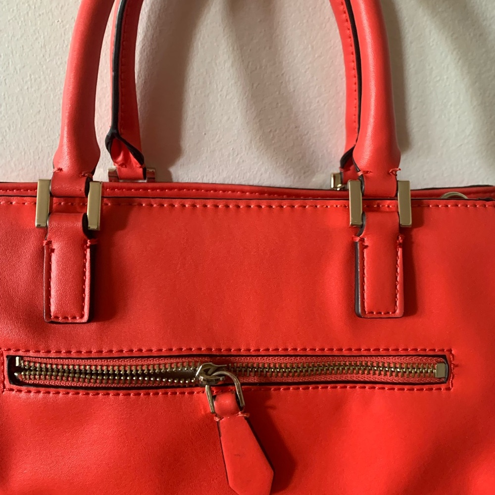 Guess purse bright orange - Picture 2 of 3